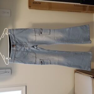 Indigo Poppy Denim Flare Bottom Jeans Sz 8 Light Wash Super Stretch EUC
